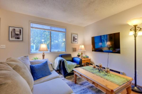 Walk to Parks and Bay Olympia Duplex with Fenced Yard